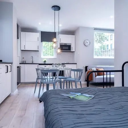 Super New With Air Conditioning Apartamento Budapest