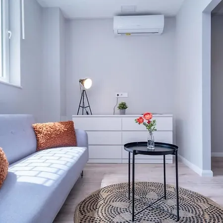 Super New With Air Conditioning Apartamento