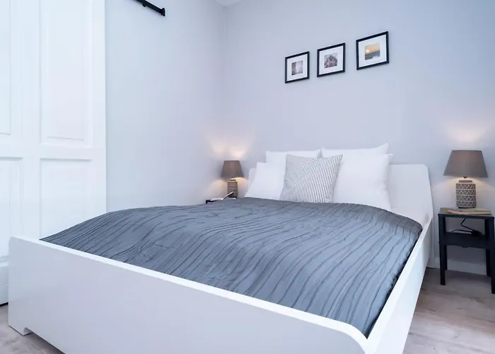 Super New With Air Conditioning Apartament